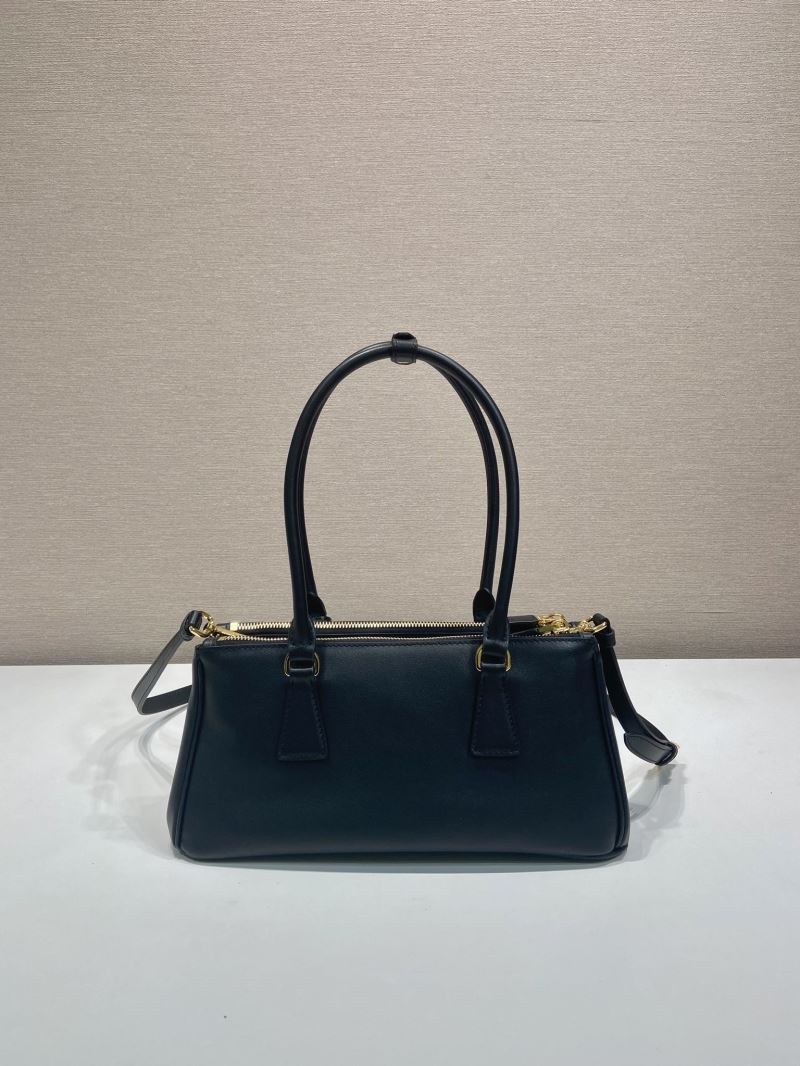 Pra*a top handle bags